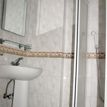 Apart Otel Agar 3*